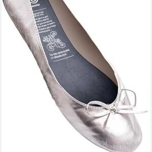 Stylish Silver Women's Ballet Flats